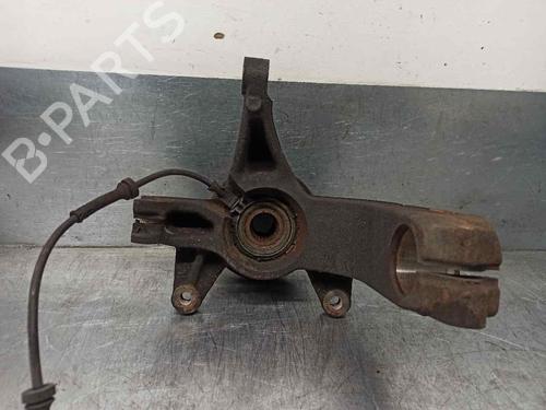 Used Left front steering knuckle RENAULT MEGANE II (BM0/1_, CM0/1_) [2001-2012]  10286203