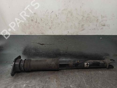 Used Right rear shock absorber Right rear shock absorber 8804074 8804074