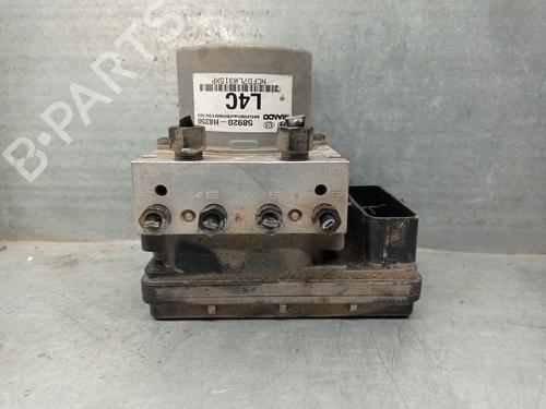 Used ABS pump KIA STONIC (YB) 1.0 T-GDi (120 hp) 22724101