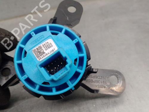 Switch NISSAN JUKE (F16_) 1.6 Hybrid | BP26673420I30