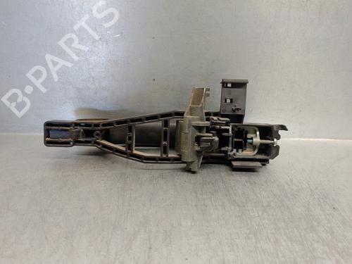 Klamka zewnętrzna drzwi tylnych prawych FORD FOCUS II (DA_, HCP, DP) 1.8 TDCi | BP13397609C130 