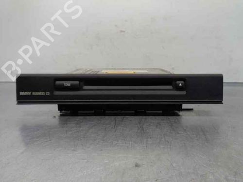 Used Radio BMW 5 (E39) 520 i (150 hp) 6318337