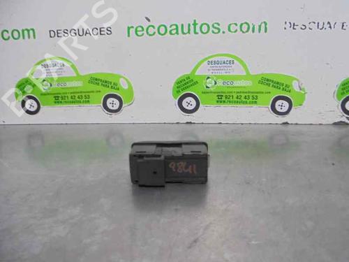 Switch BMW 5 (E39) 528 i | BP20252811I30 