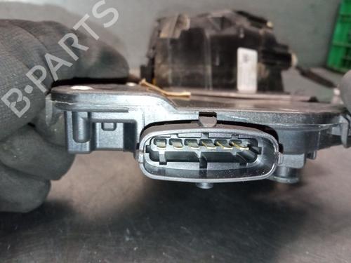 Front right lock JAGUAR F-PACE (X761) 2.0 TD4 | BP30148166C97