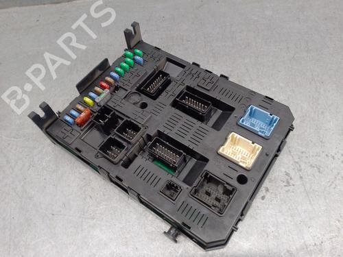 Fuse box PEUGEOT 308 SW I (4E_, 4H_) 1.6 HDi | BP31014482E1 