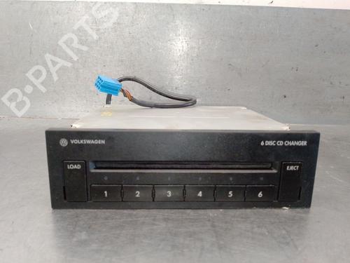 radio-vw-passat-b55-variant-3b6-2000-2001-2002-2003-2004-2005-34461784 main image