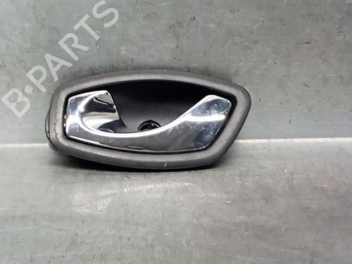 Poignée intérieure avant gauche RENAULT CAPTUR I (J5_, H5_) 0.9 TCe 90 (90 hp) 28361606