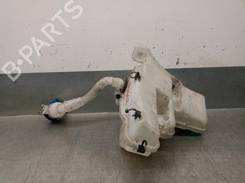 Used Windscreen washer tank SEAT ARONA (KJ7, KJP) 1.0 TGi (90 hp) 30279942