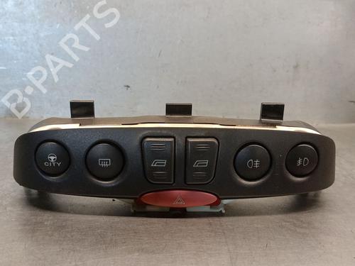 Used Switch Switch FIAT PUNTO (188_) 1.2 60 (188.030, .050, .130, .150, .230, .250) (60 hp) 36070243 36070243