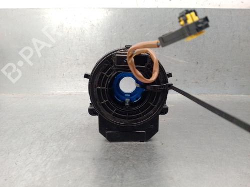 squib-airbag-hyundai-i20-i-pb-pbt-2008-2009-2010-2011-2012-2013-2014-2015-34583677 main image