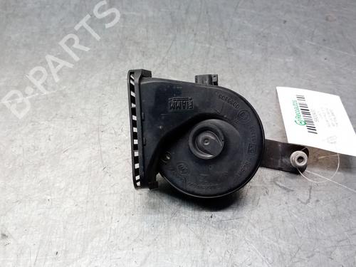 Used Horn JAGUAR F-PACE (X761) 2.0 TD4 (180 hp) 33050326