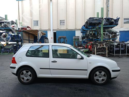 Steering wheel VW GOLF IV (1J1) 1.6 | BP30804416C49