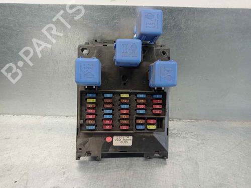 Used Fuse box NISSAN PATROL GR V Wagon (Y61) 3.0 DTi (160 hp) 9958800
