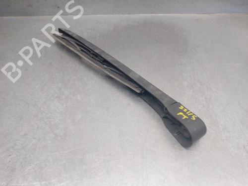 Used Rear windshield wiper arm VOLVO V60 I (155) D3 / D4 (163 hp) 23422376