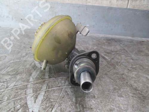 Used Brake master cylinder AUDI 100 C4 Saloon (4A2) 2.3 E (133 hp) 6446761