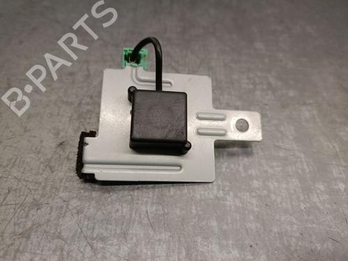 Used Antenna/Base MAZDA 3 Saloon (BM_, BN_) 2.0 (120 hp) 22188946