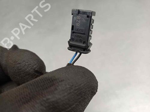 Seat buckle PEUGEOT 208 II (UB_, UP_, UW_, UJ_) 1.2 PureTech 75 | BP14331093I32 