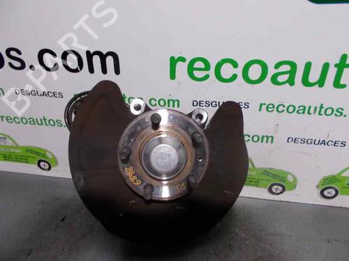 Used Left front steering knuckle VOLVO 960 II (964) 2.5 (170 hp) 2314027