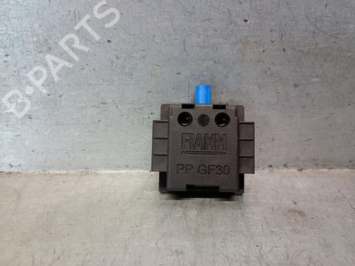 antennabase-peugeot-5008-ii-mc_-mj_-mr_-m4_-2016-26134341 main image