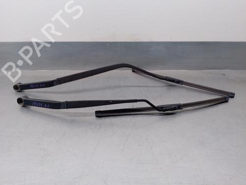 Used Front windshield wiper arm MITSUBISHI LANCER VIII Sportback (CX_A) [2007-2025]  15209439