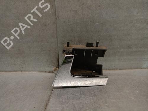 Venstre fortil invendig håndtag VW POLO (6N2) 1.4 TDI (75 hp) 31631580