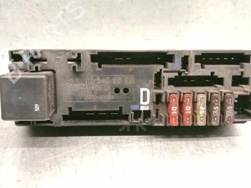 Used Fuse box MERCEDES-BENZ E-CLASS (W210) E 270 CDI (210.016) (170 hp) 26587995