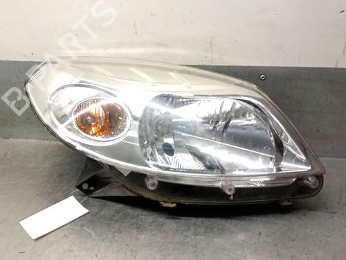 Used Right headlight DACIA SANDERO 1.2 16V (75 hp) 32773998