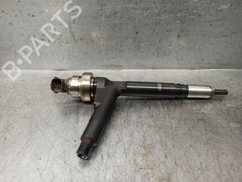 Used Injector OPEL COMBO Box Body/MPV 1.7 CDTI 16V (101 hp) 17157072