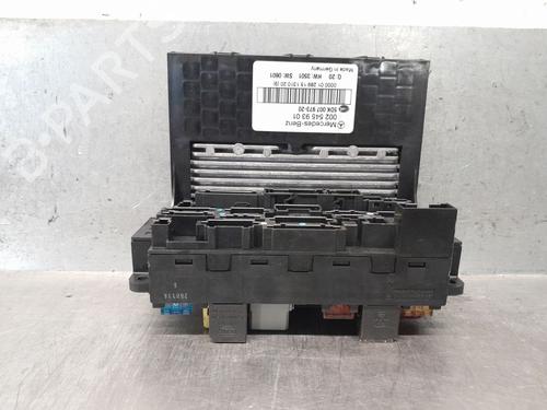 Used Fuse box Fuse box 37646158 37646158