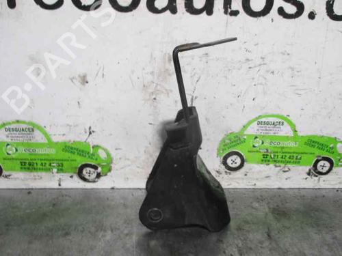 Used Engine mount HYUNDAI ELANTRA III (XD) 2.0 CRDi (113 hp) 8762519