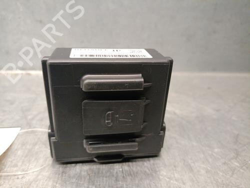 Used Electronic module Electronic module RENAULT ARKANA I (LCM_, LDN_) 1.6 E-TECH 145 (LDMU) (143 hp) 33558482 33558482