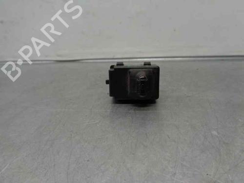 Used Right rear window switch Right rear window switch 6461328 6461328