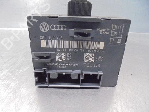 Used Comfort control module AUDI A4 B8 (8K2) 2.0 TDI 16V (140 hp) 15984811