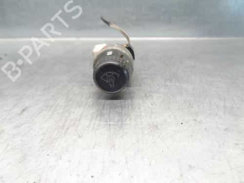 Headlight switch TOYOTA RAV 4 I Cabrio (_A1_) 2.0 4WD (SXA11) 8411920082