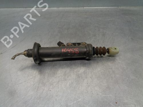Clutch slave cylinder MERCEDES-BENZ SPRINTER 4-t Platform/Chassis (B904) 412 D | BP21020837M113 