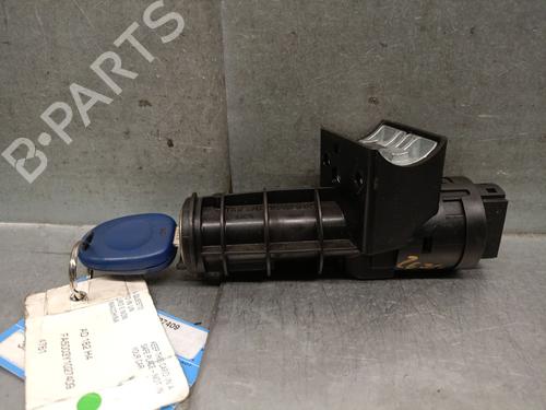 Used Ignition barrel Ignition barrel FIAT BRAVO I (182_) 1.9 JTD (100 hp) 39747250 39747250