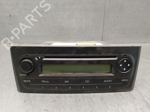 radio-fiat-grande-punto-199_-2005-35724302 main image
