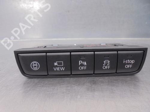 Used Switch MAZDA 3 Hatchback (BP) 2.0 SKYACTIV-G M Hybrid (122 hp) 16666267