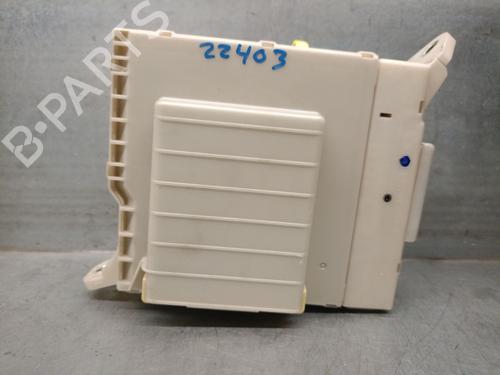 Used Fuse box LEXUS GS (_S19_) 450h (GRS191_, GWS191_) (296 hp) 24538027