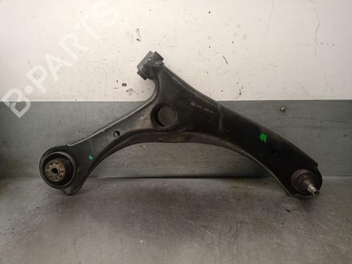 Used Right front suspension arm LANCIA VOYAGER MPV (404_) 2.8 CRD (RT, 53) (163 hp) 28422209