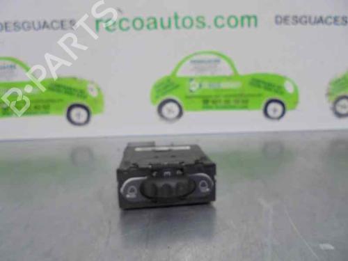 Used Headlight switch RENAULT TRAFIC II Van (FL) 1.9 dCi 100 (FL0C) (101 hp) 20246996