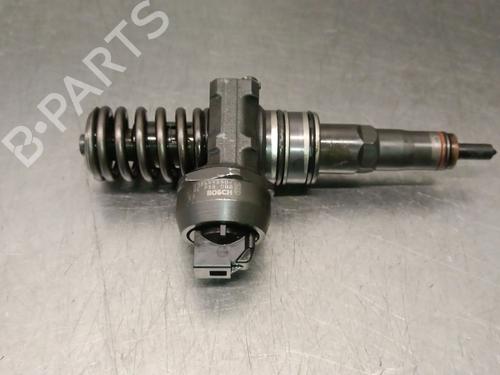 Used Injector VW GOLF IV (1J1) 1.9 TDI (90 hp) 31810981