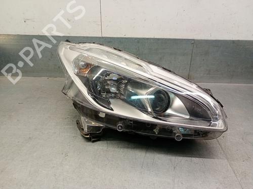 Used Right headlight Right headlight PEUGEOT 208 I (CA_, CC_) 1.6 HDi / BlueHDi 75 (75 hp) 34187076 34187076