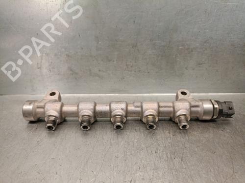 Injection rail KIA CARENS IV 1.7 CRDi | BP27499593M98 - Image 2