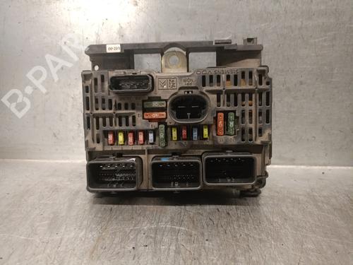 Zekeringkast PEUGEOT 407 SW (6E_, 6D_) 2.0 HDi 135 | BP29735025E1