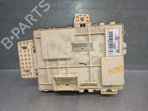 Fuse box HYUNDAI i40 I (VF) 1.7 CRDI | BP38096739E1 - Image 2
