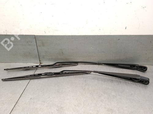 Front windshield wiper arm FORD MONDEO I Turnier (BNP) 2.0 i 16V | BP30728245C143 