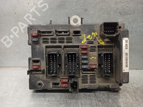 Used Fuse box PEUGEOT 307 (3A/C) 2.0 HDi 90 (90 hp) 17364533