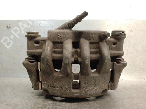 Venstre bremsekaliper foran CITROËN JUMPER I Van (244) 2.2 HDi (101 hp) 32137342