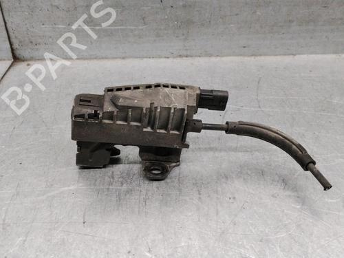 hood-lock-mercedes-benz-e-class-t-model-s212-2009-2010-2011-2012-2013-2014-2015-2016-36023538 main image